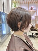 ショートボブ
