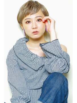 スピガ(SPIGA) ハイトーン×マッシュショート