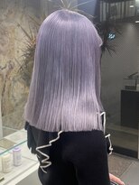 ソル オモテサンドウ 表参道 青山(SOL . OMOTESANDO)&nbsp;ダブルカラー外ハネボブインナーカラーハイライトケアブリーチ