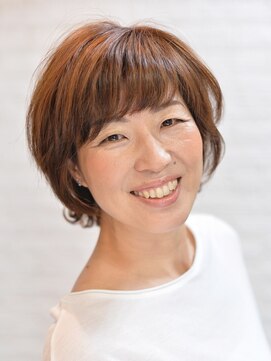 ショウレガーメ(show legame) レイヤーショートボブ　30代40代50代