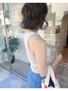 スリーバイキープ 尾山台(THREE by KEEP) どの世代の方にもオススメな骨格が綺麗に見えるボブヘア