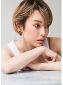 大人ハイライトグレージュショート