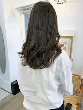 イコ 表参道原宿(ico) カーキブラウン イルミナカラー