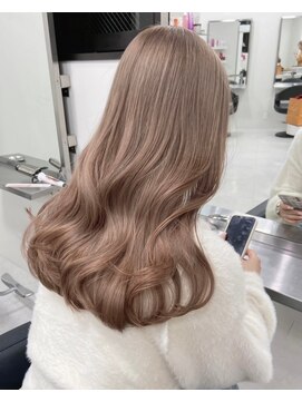 ベレーザシェルト(Beleza scelto) 5452ミルクティーアッシュベージュハイトーンカラーワンホンヘア