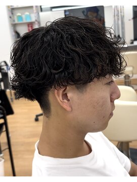 ビカム 名駅(become) 【波巻きスパイラルパーマ】ツイスト刈り上げマッシュ名古屋名駅