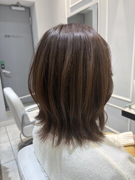 ネオリーブギンザ 銀座店(Neolive GINZA) チョコレートカラー　くびれボブ　外ハネミディ　(銀座)