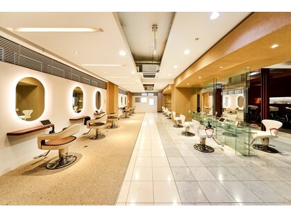 アース コアフュールボーテ 国分寺店(EARTH coiffure beaute)の写真