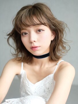 シオン(shion) ミディアムロングおくれ毛顔周りレイヤー_F20874