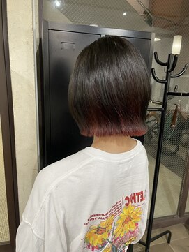 ジブル(Giblle.) 【Giblle.】インナーレッドカラー/ショートボブ/艶カラー