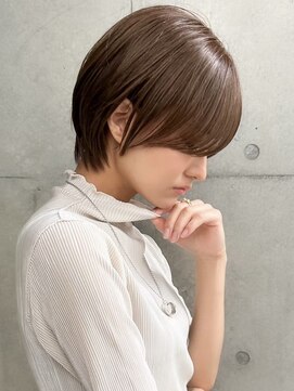 ギークス(GEEKS) 【GEEKS渋谷】ショートレイヤー/冬ヘア/ナチュラルブラウン/小顔