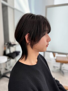 ジーナ 天神(Zina) 中性ウルフ