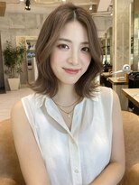 グランド(GRAND)&nbsp;セミロング30代40代ストレートレイヤー前髪なし前髪あり表参道