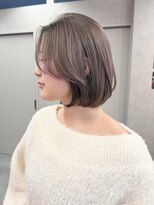 ヘルツ(Hz)&nbsp;【Hz】伊藤　レイヤーボブ＊グレージュ