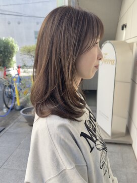 ティエラ 原宿 表参道(Tierra) 〈Tierra毛利仁美〉外国人風シフォンベージュ