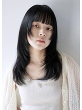 キッカ(kicca) 抜け感フェイスレイヤー×ブラックミディアム