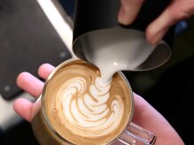 ヒントステーション(HINTSTATION)の雰囲気（全席半個室。こだわりのコーヒーを飲みながら施術が受けれます。）
