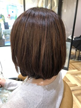 ロンド ブランシュ 錦糸町北口(Lond blanche) 収まりばっちり30代40代の方にオススメボブ!担当副店長川上功介