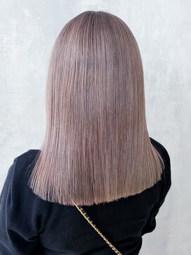 アルバム 渋谷パルコ(ALBUM) ホワイトブロンド_グレージュカラーボブウルフ_ba358811