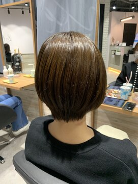 リーオオサカ(Lee Osaka) ショートスタイル