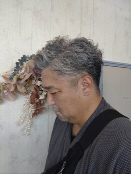 アンリ(ANRI)の写真/忙しい朝のセットも簡単にキマる！メンズ専門美容師が好印象なビジネススタイルをご提案します＊