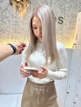 オプス 大名店(Ops) ホワイトミルクベージュ