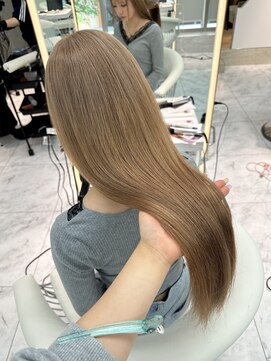 ロンドルピナス 小倉(Lond Lupinus) ブルーブラック/ワイドバング/美髪のススメ/外ハネボブ/北九州