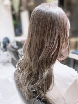 シーク センター南店(seek) ホワイトベージュ♪