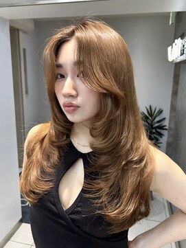 ヴェイン 渋谷(vain) ハイレイヤー顔まわりレイヤーかきあげバング渋谷美容室