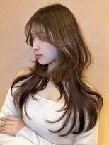 ユニ 表参道(uni)&nbsp;10代20代30代/韓国風くびれレイヤーカット/ヨシンモリエギョモリ