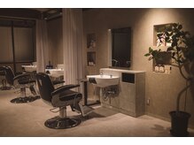 オース(AUTH)の雰囲気（店内【新潟/メンズ/メンズパーマ／新潟駅南/メンズカット/men's）