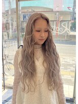 ルートヘアー(Root Hair)&nbsp;ふわふわヘアアレンジ