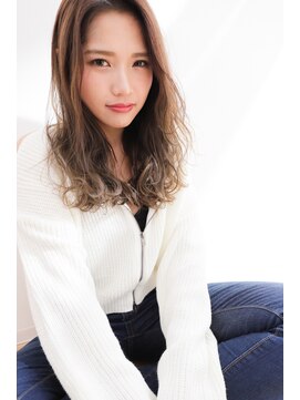 ラフ 八乙女(Rough) 大人ガーリー/ダークアッシュ/ミディアムレイヤーカット/八乙女