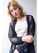 ロイジー(roijir)&nbsp;roijirイルミナインナーカラーxスパイラルxセンシュアルショート