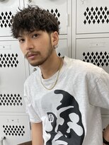 フィフス 原宿(fifth)&nbsp;波巻きスパイラルパーマツイストスパイラルツーブロックマンバン