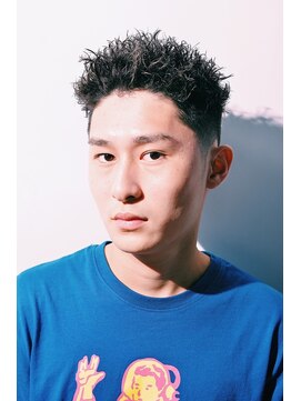 ダムディー トウキョウ 新宿店(DAMDEE TOKYO) アップバング/ツーブロックマッシュ/スキンフェード[新宿駅]