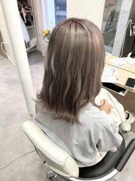 プレデフリュー 北白川本店(PUREE de FLEURS) ミルクティベージュカラー