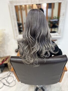 シエル(Ciel) ホワイトグレー