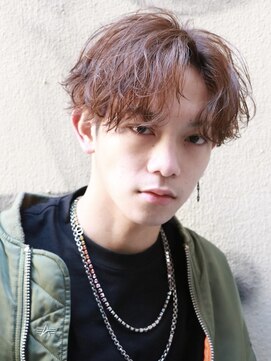 オーシャントーキョー 大阪(OCEAN TOKYO) 波巻きパーマメンズツイストスパイラルパーマツーブロック