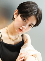 30代40代50代耳かけショート前髪なしハンサムショートカット