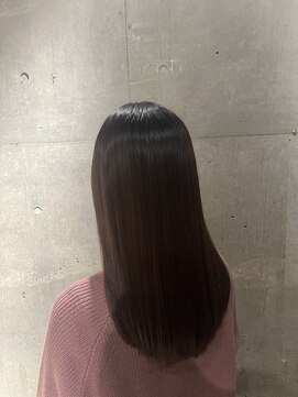 エノア 青山(ENORE) 自然にまとまるカットにウル艶縮毛矯正！(飯田)