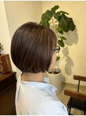 ショートボブ ミニボブ 白髪ぼかしカラー ツヤベージュカラー
