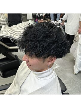 スタッグス 北千住(STUG'S) スペインカール/スパイキーショート[北千住/理容室]