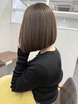 オウル(Owll) ☆Owll☆切りっぱなしボブベージュカラー☆