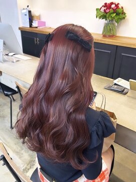 マジコ 表参道店(Magico) チェリーレッド