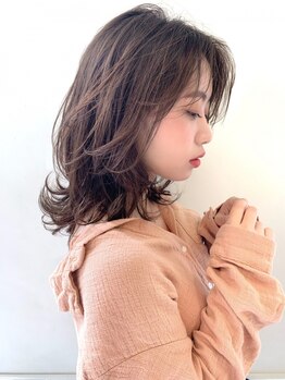 経験豊富な女性スタイリストonlyの一軒家隠れ家salonで理想や悩みを想いのまま共有できる"心地よさ"を体験