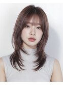黒髪/グレーベージュ/レイヤーロング/前髪パーマ[新宿駅]
