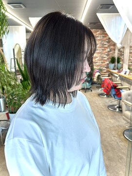 ルーナヘアー(LUNA hair) 軽め外はねボブ アッシュカラー
