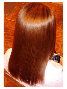 ヘアー スリーク(hair sleek) プラチナアクアトリートメントafter