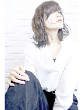 ナンバー ユアイロ 川崎(N° uairo) アンニュイロブ