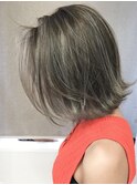 切りっぱなしボブ_カーキアッシュ